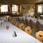 Harfenwirt #ski-in Ski-out Hotel 3*