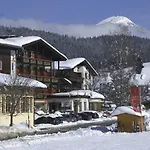 Hotel Harfenwirt #ski-in Ski-out