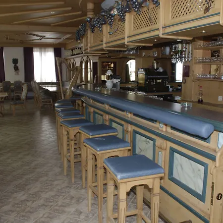 Harfenwirt #ski-in Ski-out 3*