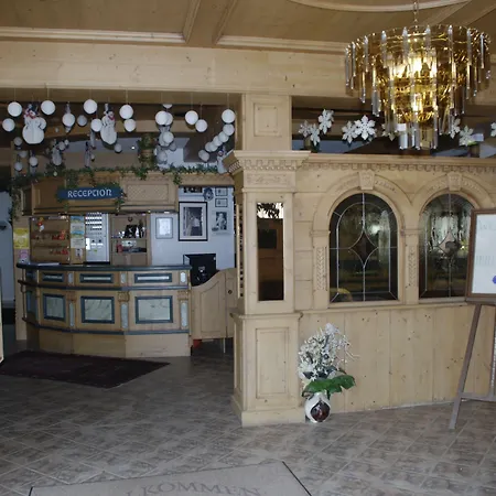 Harfenwirt #ski-in Ski-out فيلدشوناو