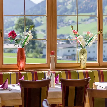 Hotell Harfenwirt #ski-in Ski-out Wildschoenau