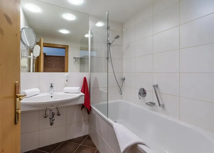 Harfenwirt #ski-in Ski-out فندق 3*