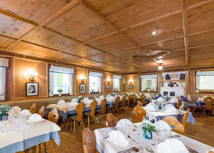 Harfenwirt #ski-in Ski-out فندق 3*