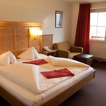 Harfenwirt #ski-in Ski-out 3*