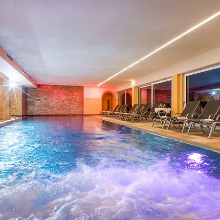 Harfenwirt #ski-in Ski-out 3*